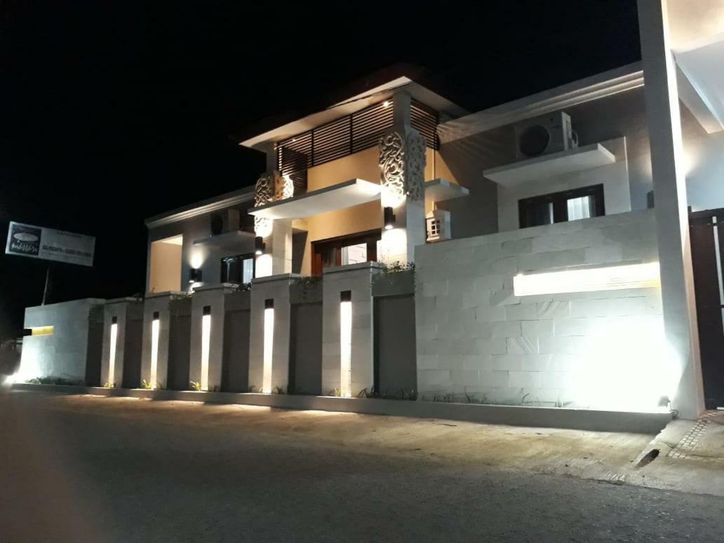 Imperial Villa Syariah Yogyakarta Exteriér fotografie